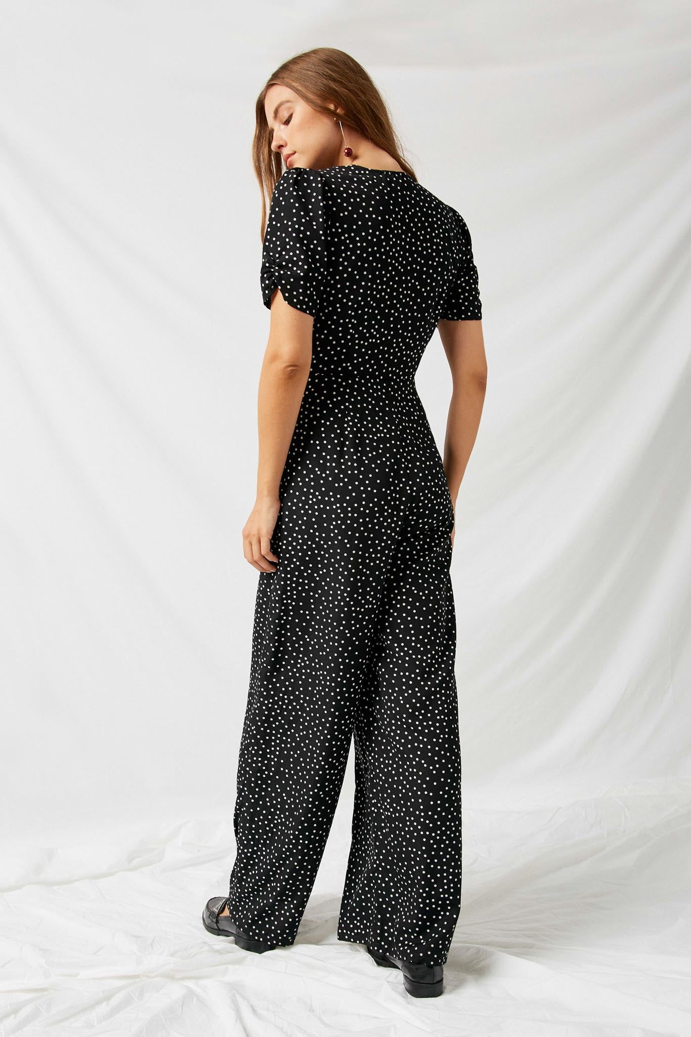 H7058 BLACK- Back