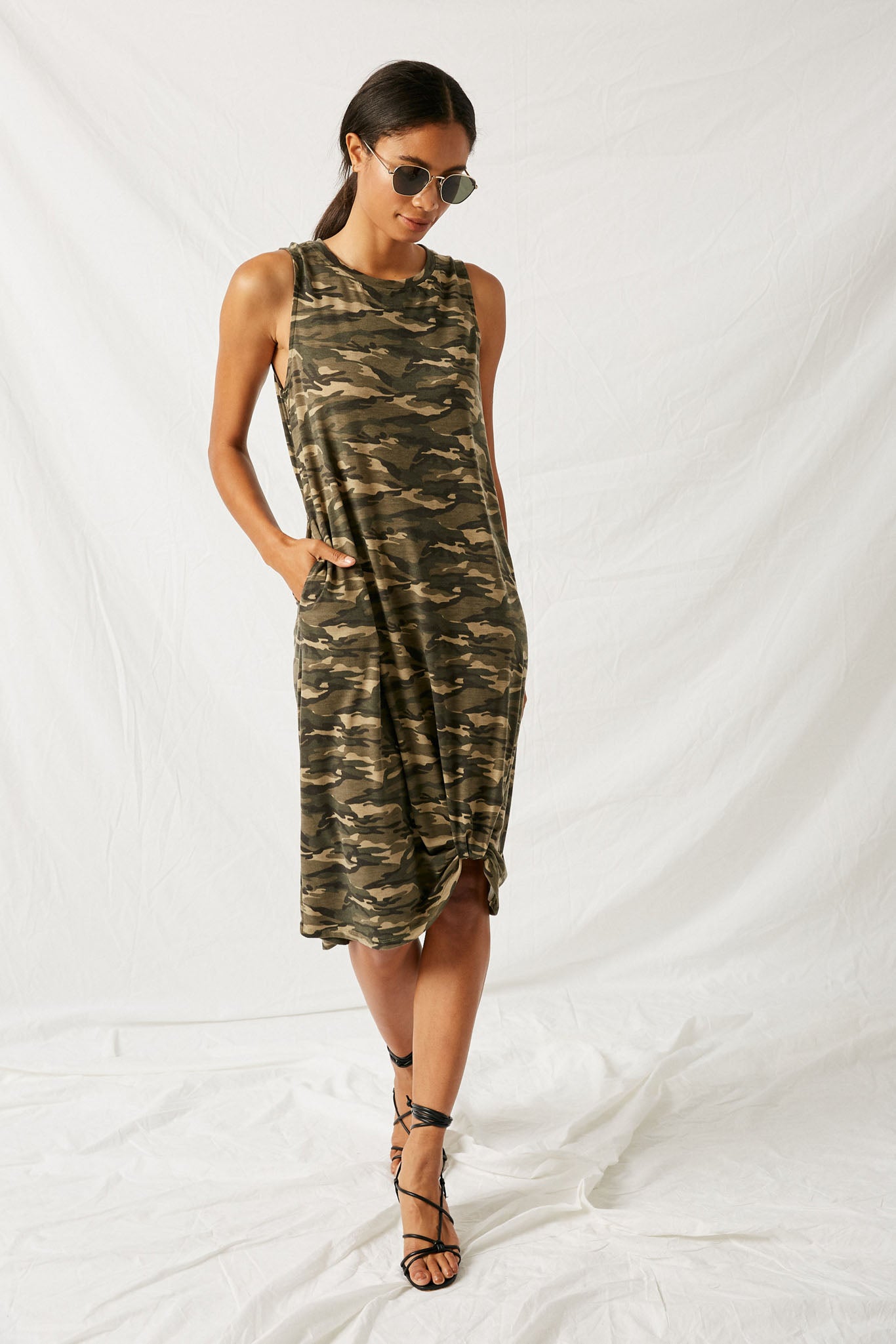 H8269 CAMO Front