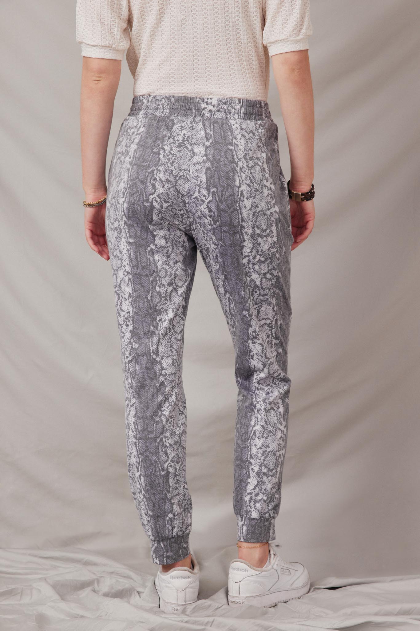 HJ1064 Snake Womens Distressed Snakeskin Joggers Back