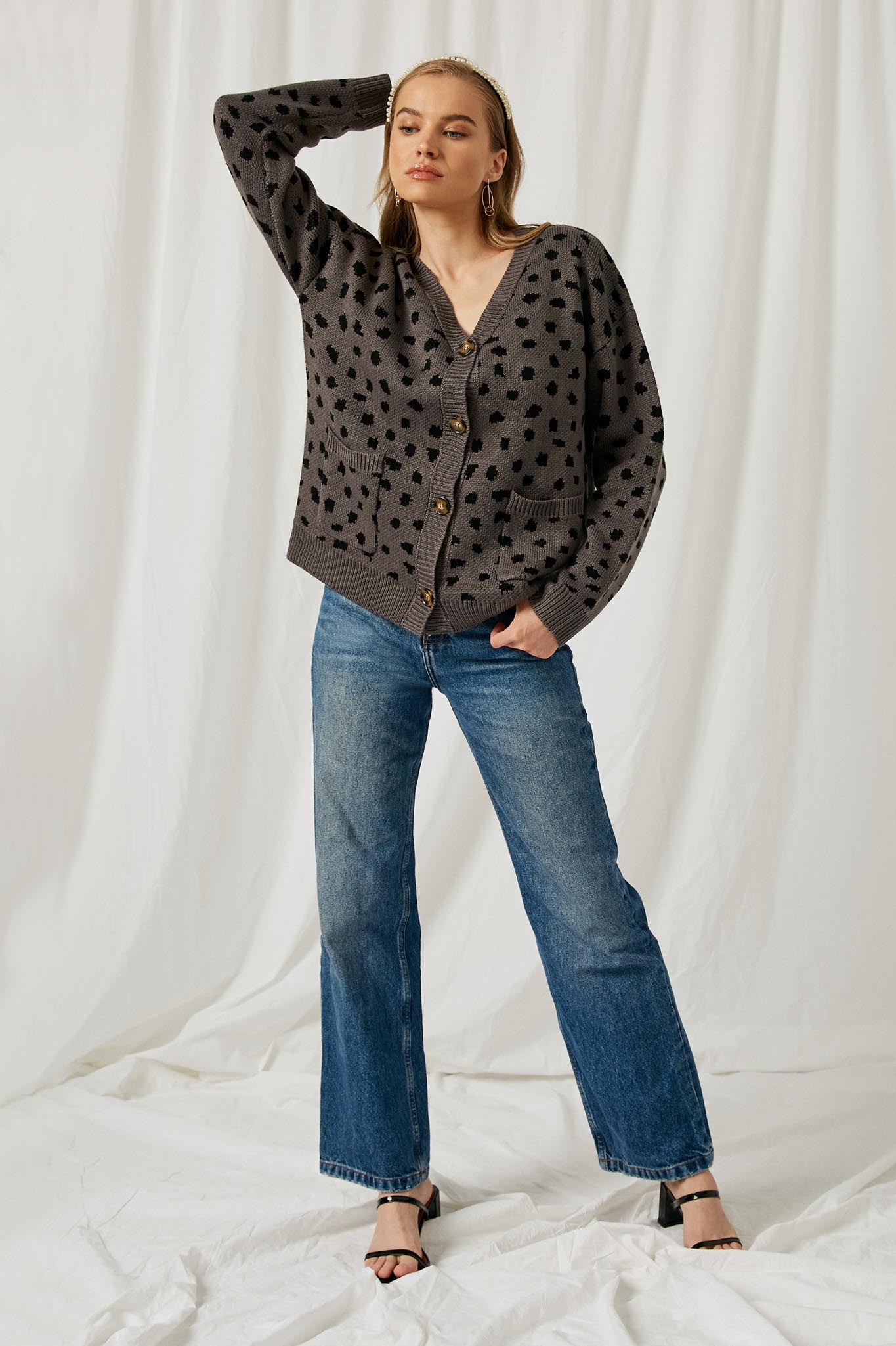 HJ1186 GREY Womens Animal Print Buttoned Sweater Cardigan Full Body
