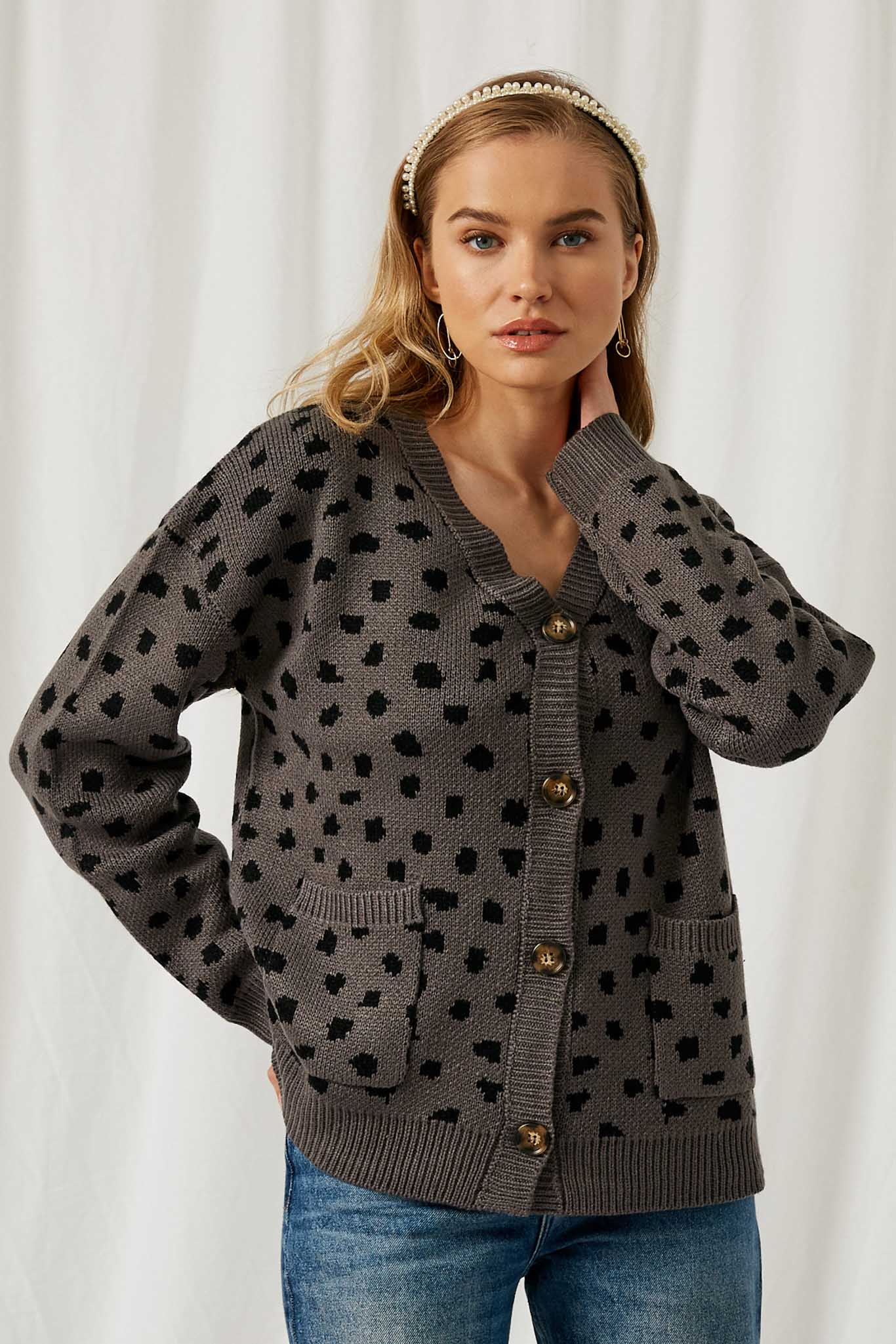 HJ1186 GREY Womens Animal Print Buttoned Sweater Cardigan Side