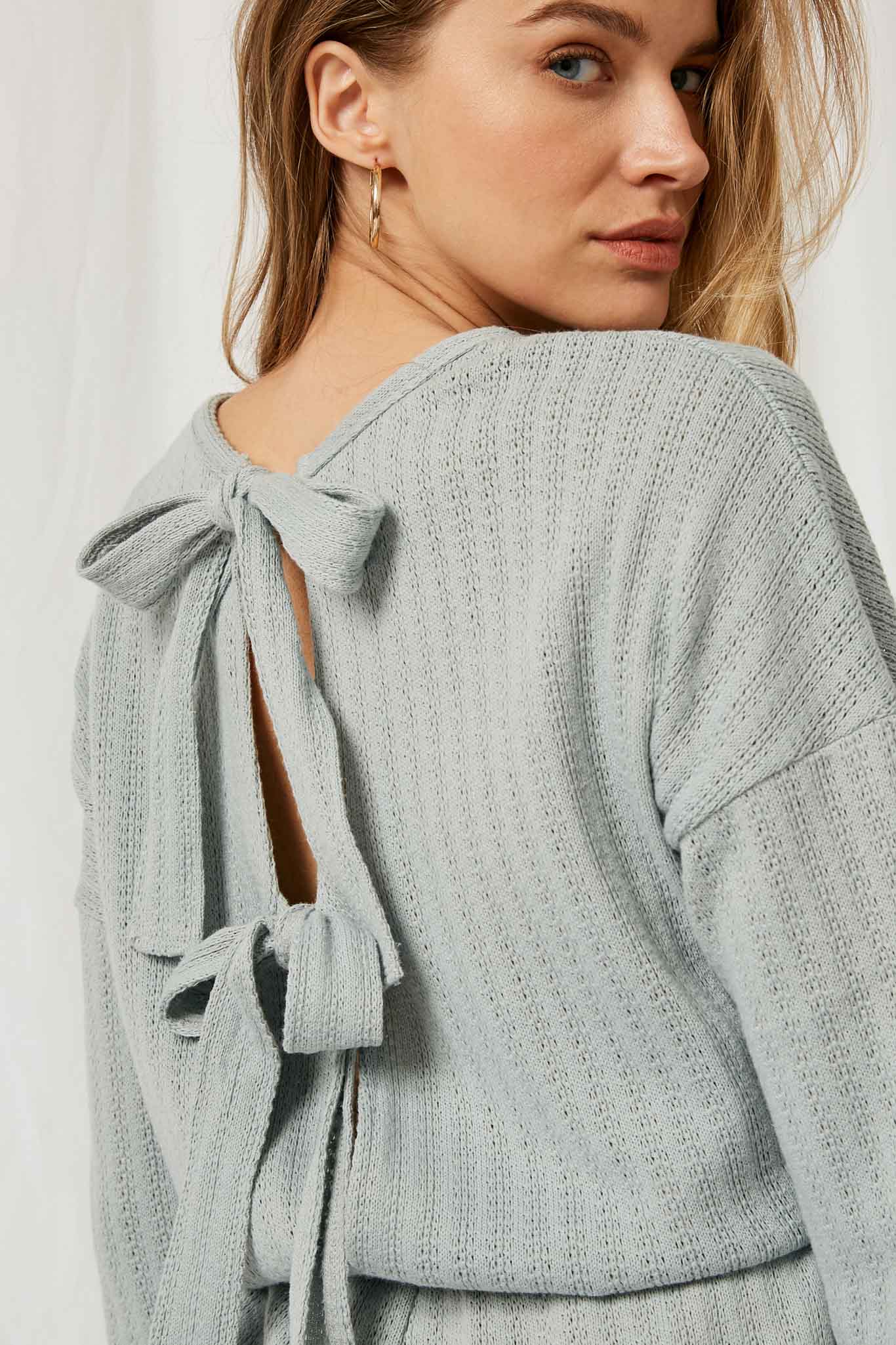 HJ1350 Mint Womens Texture Knit Bow Back Romper Detail