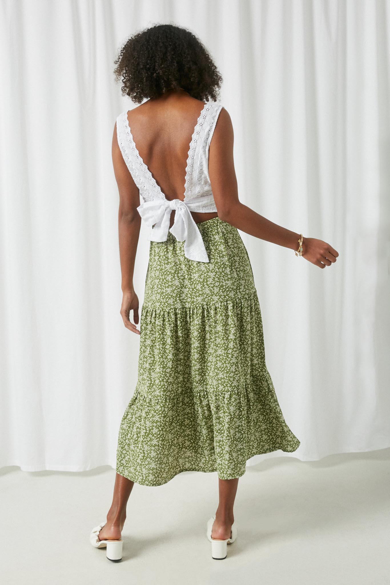 HJ3287 Olive Womens Ditsy Floral Tiered Midi Skirt Back