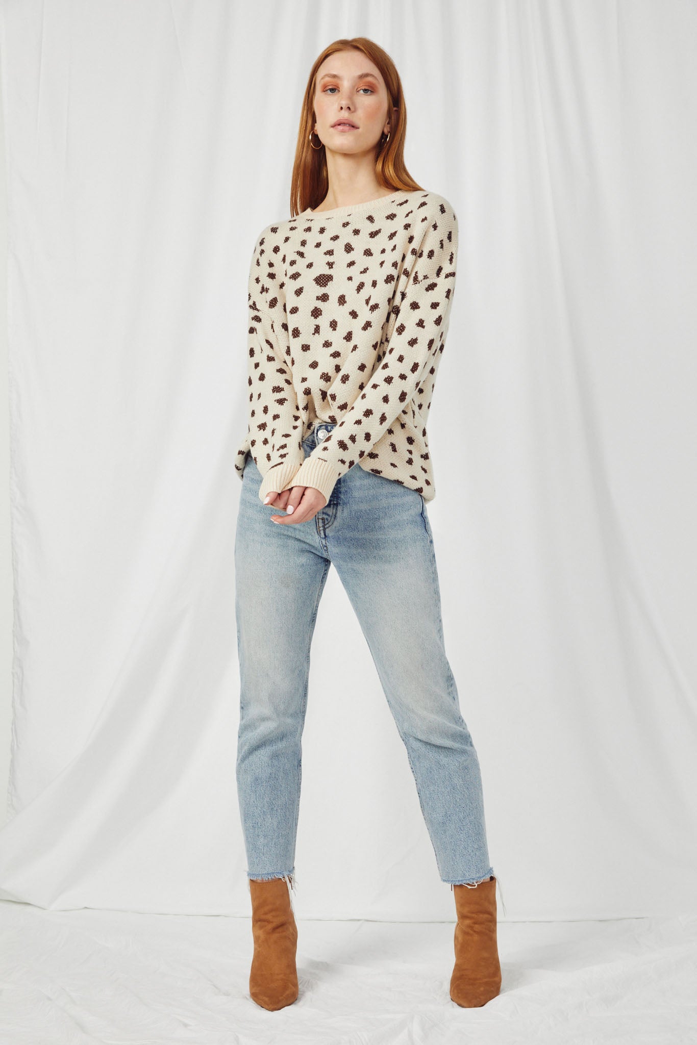 HJ3477 BEIGE Womens Leopard Print Pullover Sweater Knit Top Full Body 2