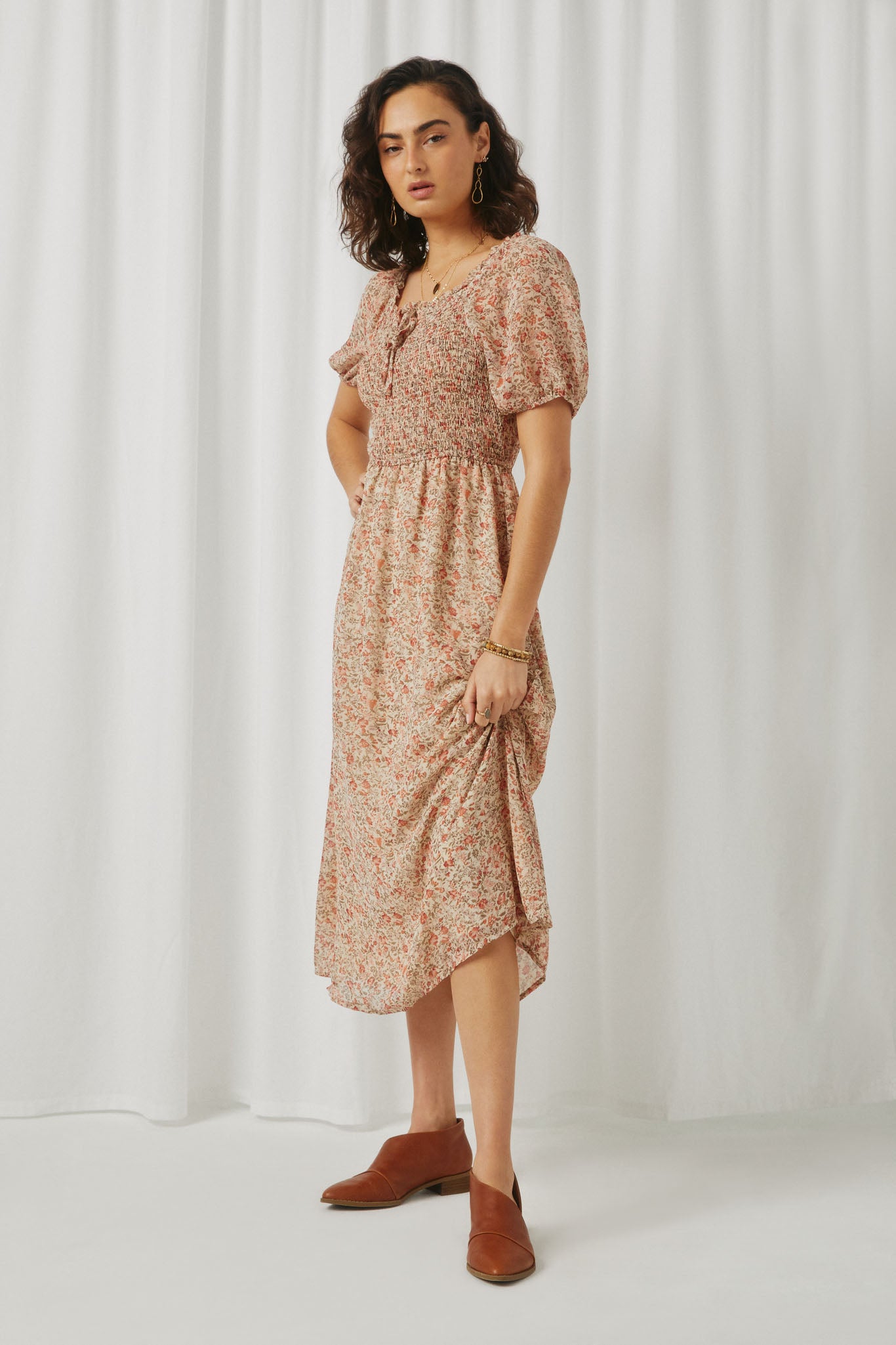 HN4688 Ivory Womens Ditsy Floral Puff Sleeve Smocked Square Neck Dress Alternate Angle