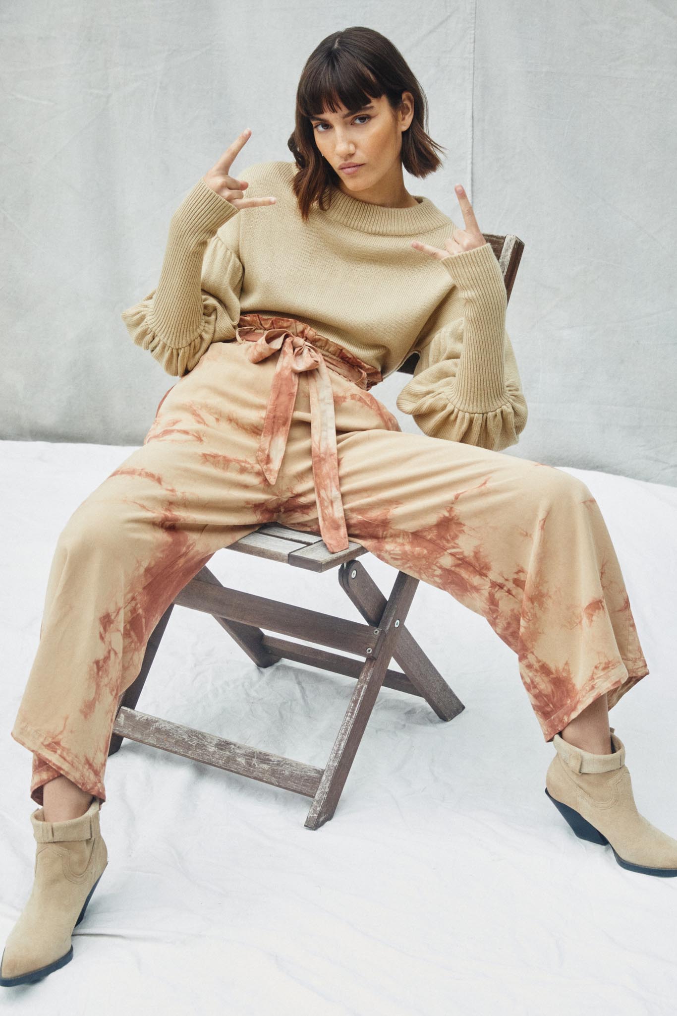 HY2009 TAUPE Womens Garment Tie-Dye Paper Bag Trousers Pose