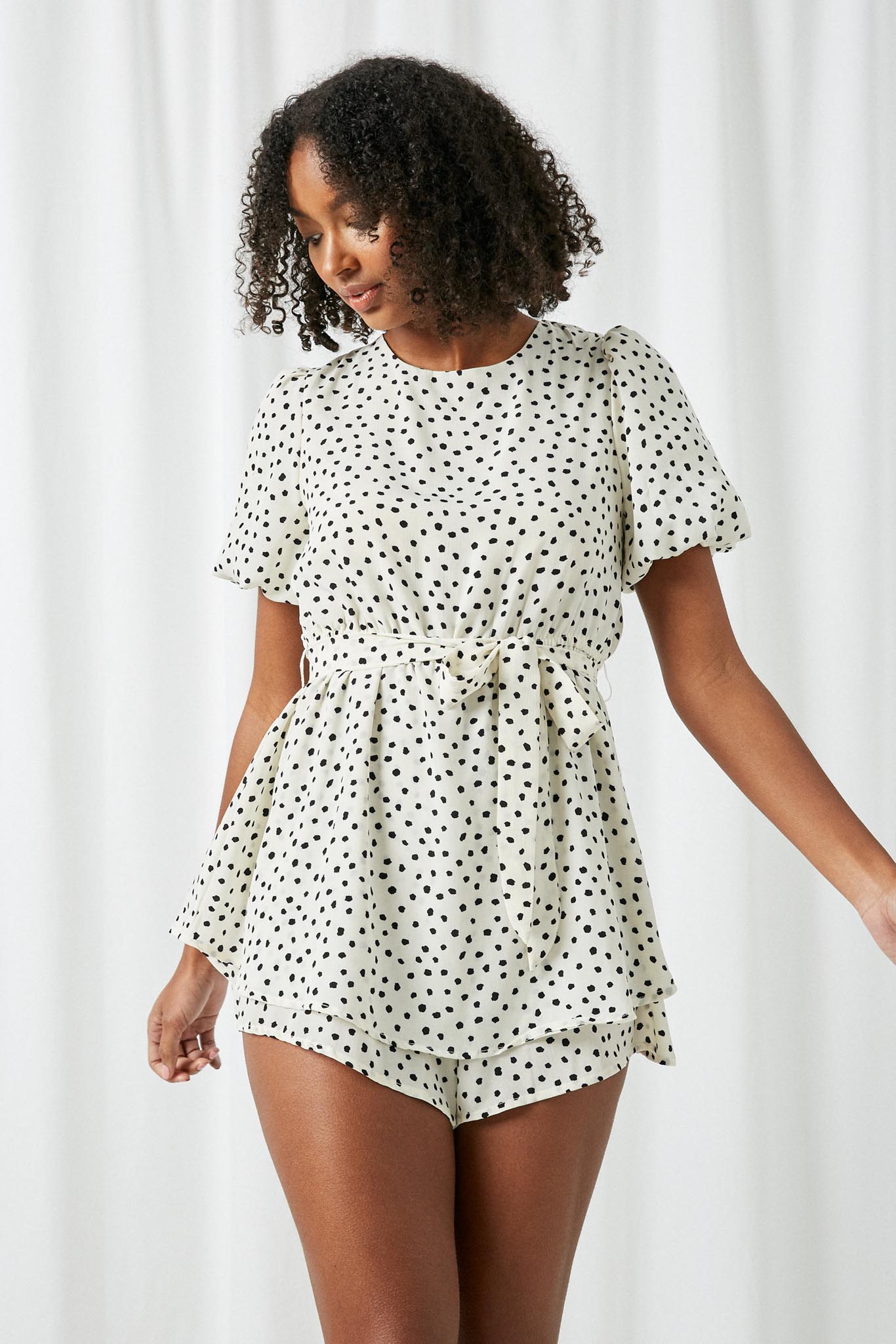 HY2525 Ivory Womens Polka Dot Puff Sleeve Waist Tie Romper Front