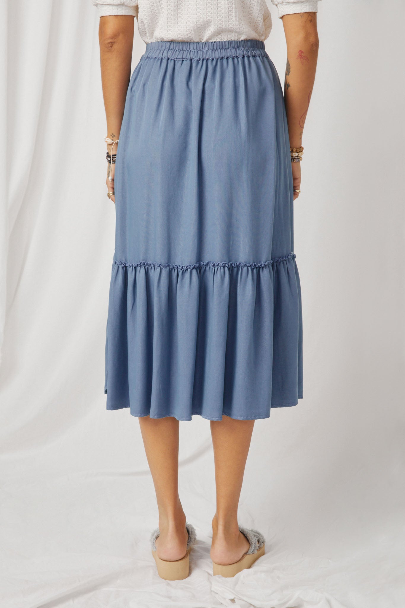 HY2569 Light_Denim Womens Pocketed Ruffle Tencel Midi Skirt Back