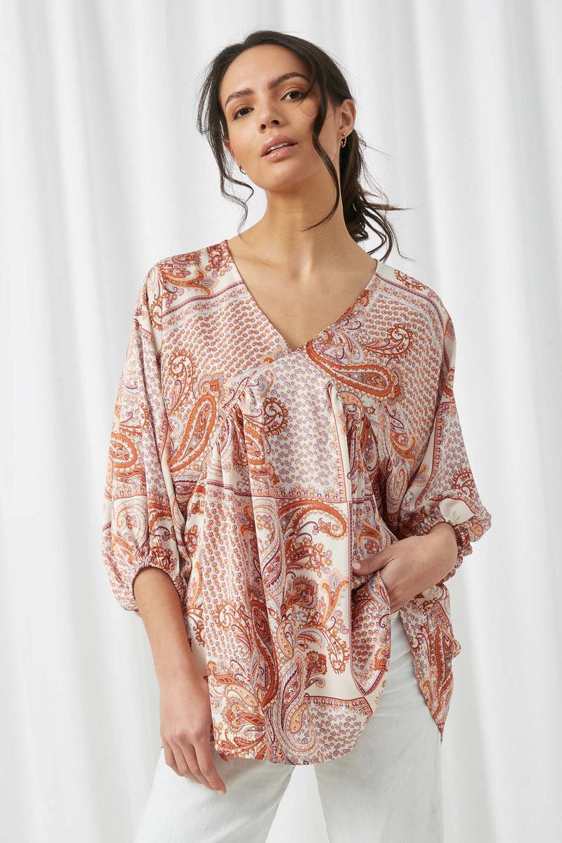 HY2632 Ivory Womens V Neck Paisley Print Dolman Top Front