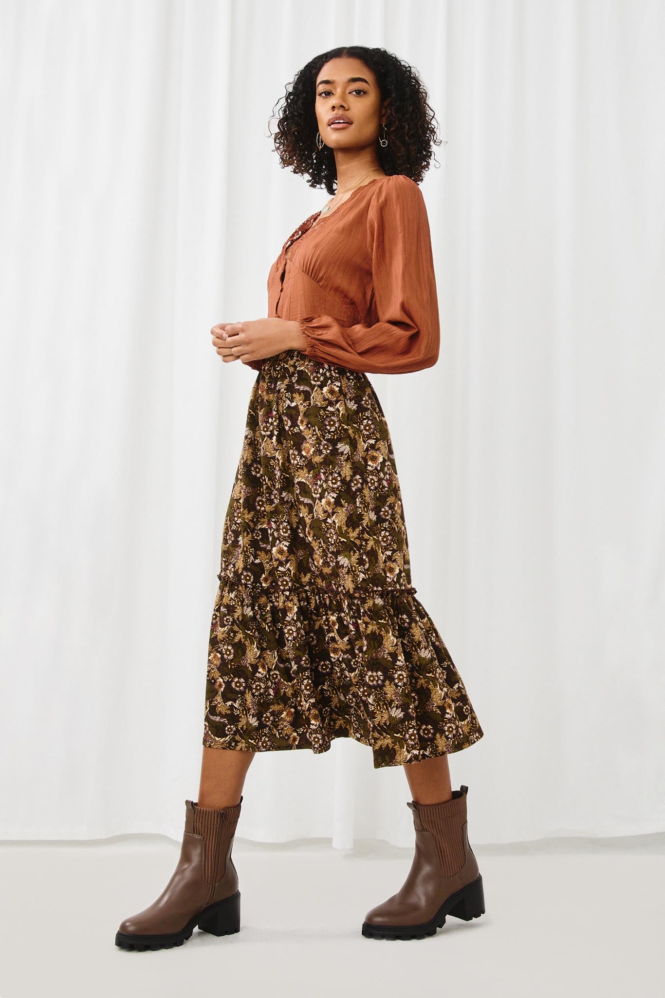HY5122 OLIVE Womens Floral Print Ruffle Tiered Skirt Side