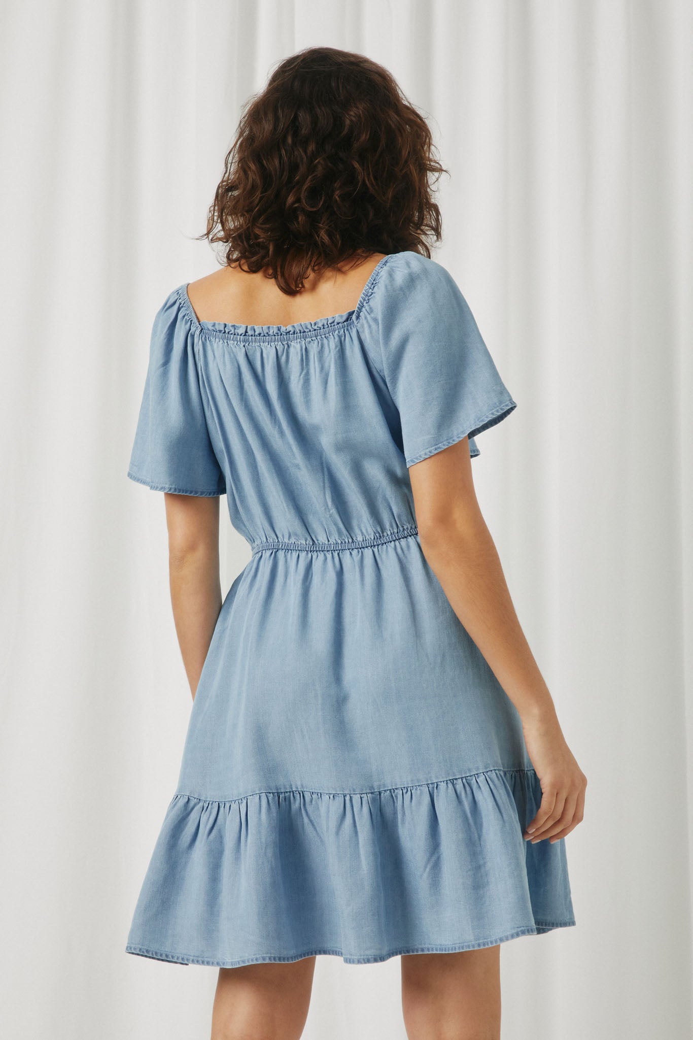 HY5605 Light Denim Womens Puff Sleeve Smocked Bodice Tencel Dress Back