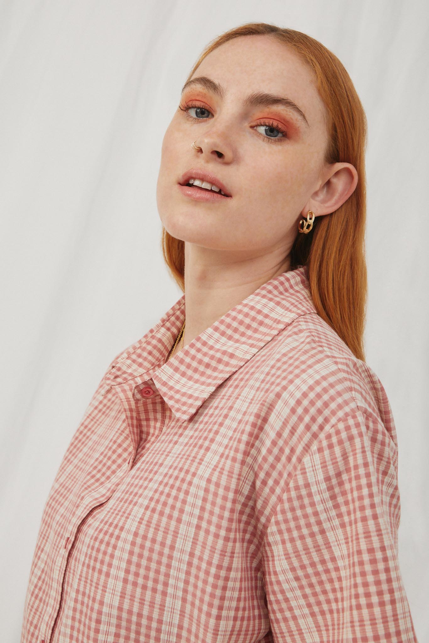 HY5963 Mauve Womens Textured Gingham Cropped Collared Button Up Shirt Detail
