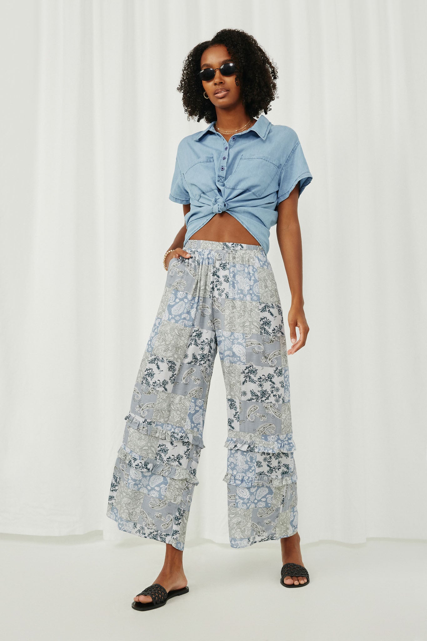 HY6026 Blue Womens Ruffle Detail Paisley Quilt Print Wideleg Pants Full Body