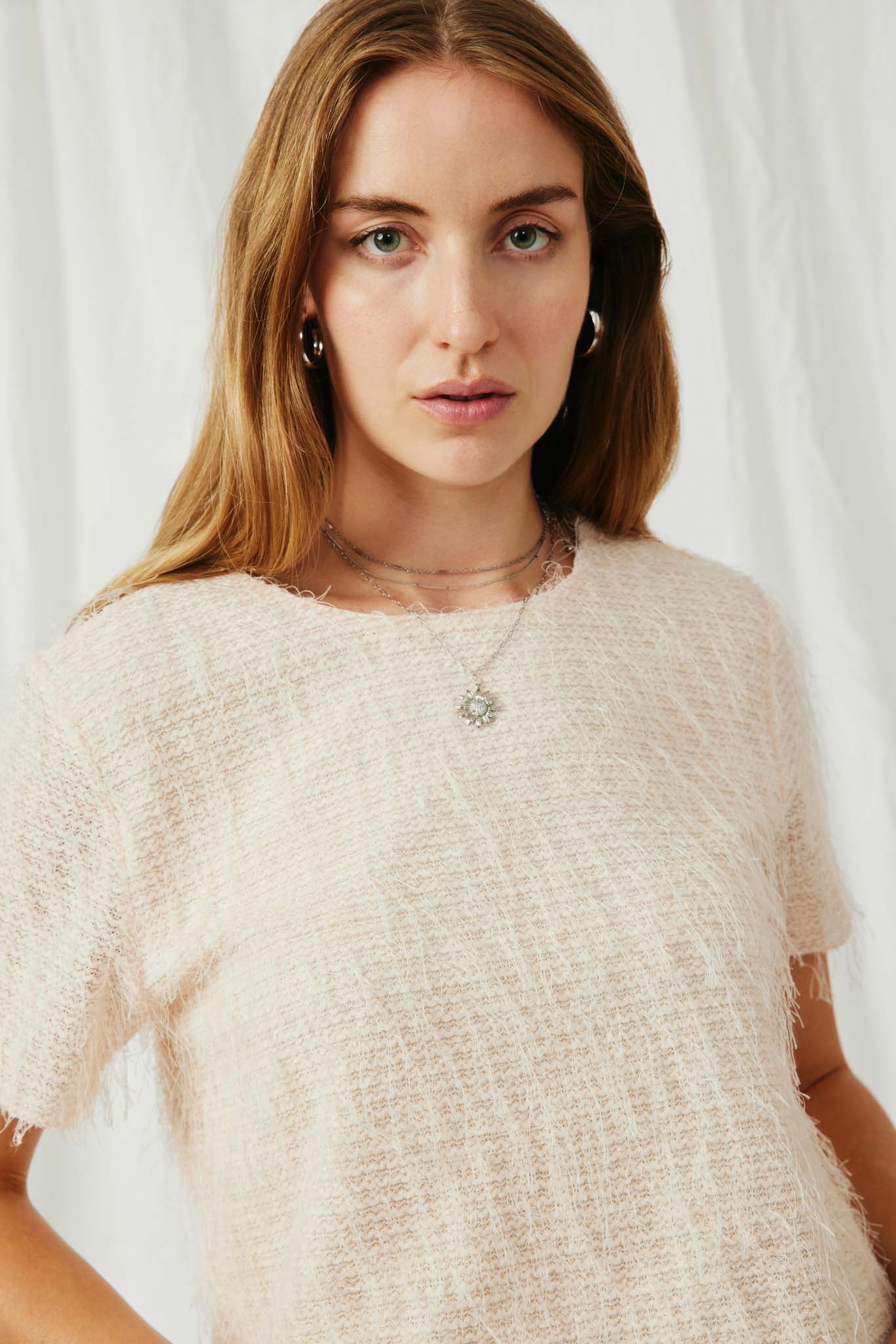 HY6390 Cream Womens Textured Stringy Short Sleeve Top Detail