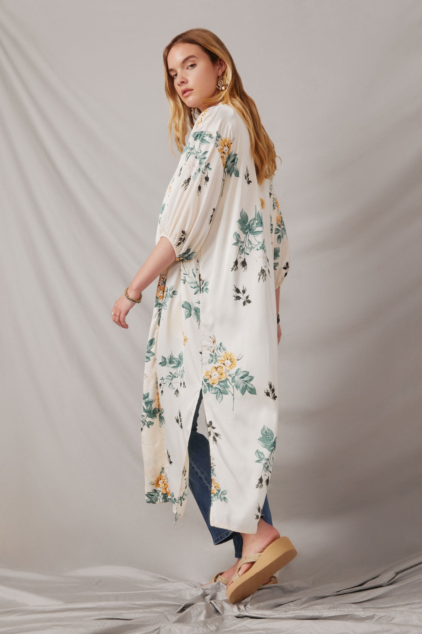 HY6933 Cream Womens Satin Floral Open Duster Pose