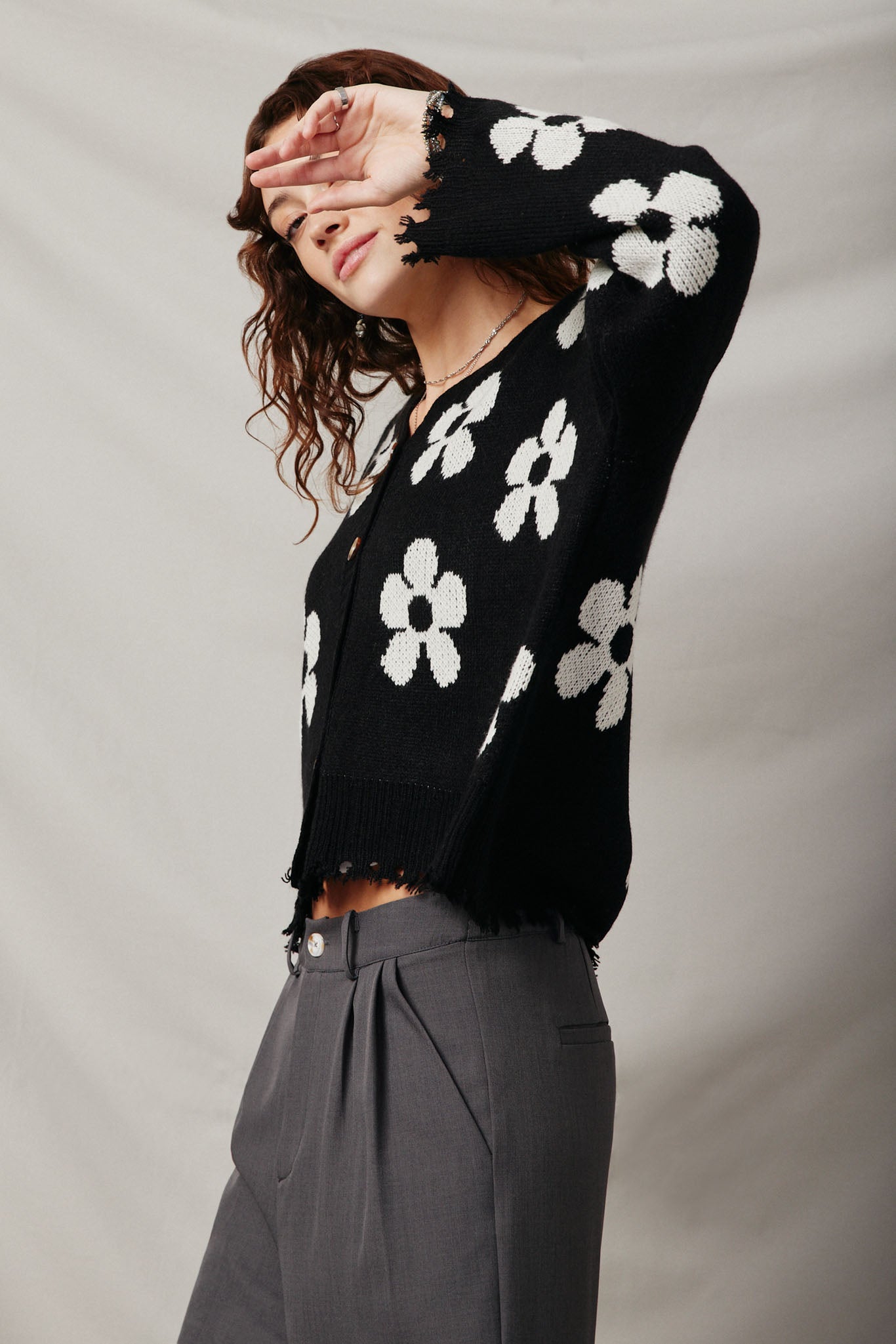 HY7434 Black Womens Distressed Floral Patterned Cardigan Pose