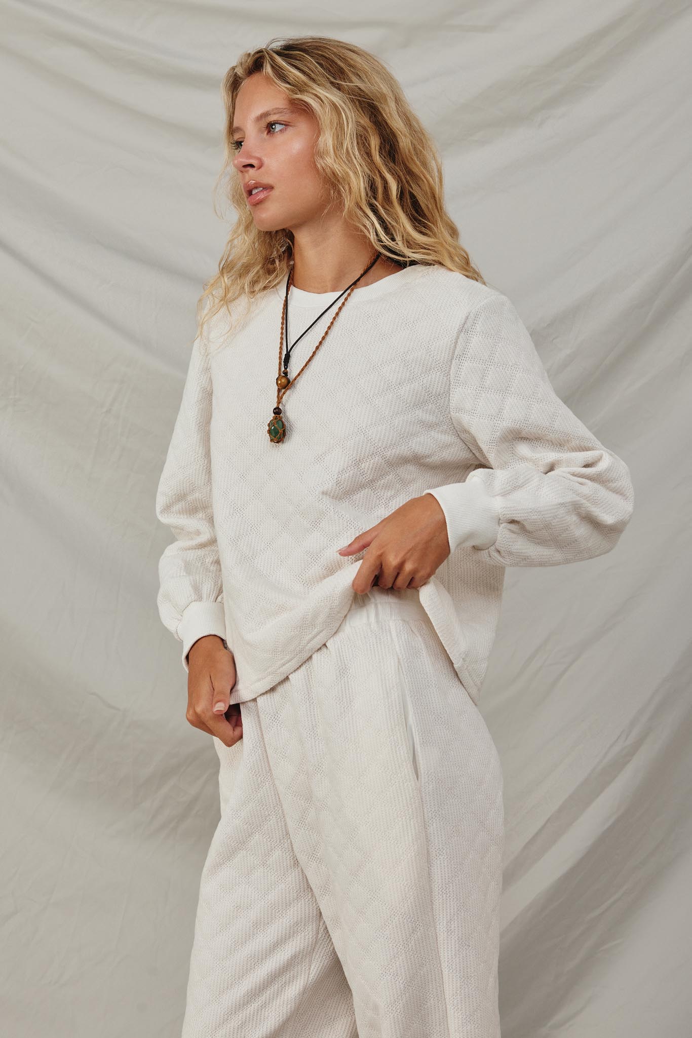 HY8370 Ivory Womens Quilted Knit Pullover SweatshirtSide