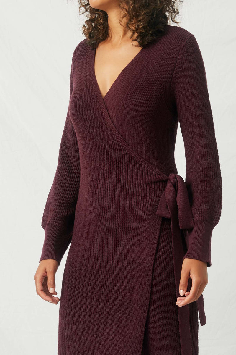 H7940 Plum Womens Sweater Wrap Maxi Dress Detail