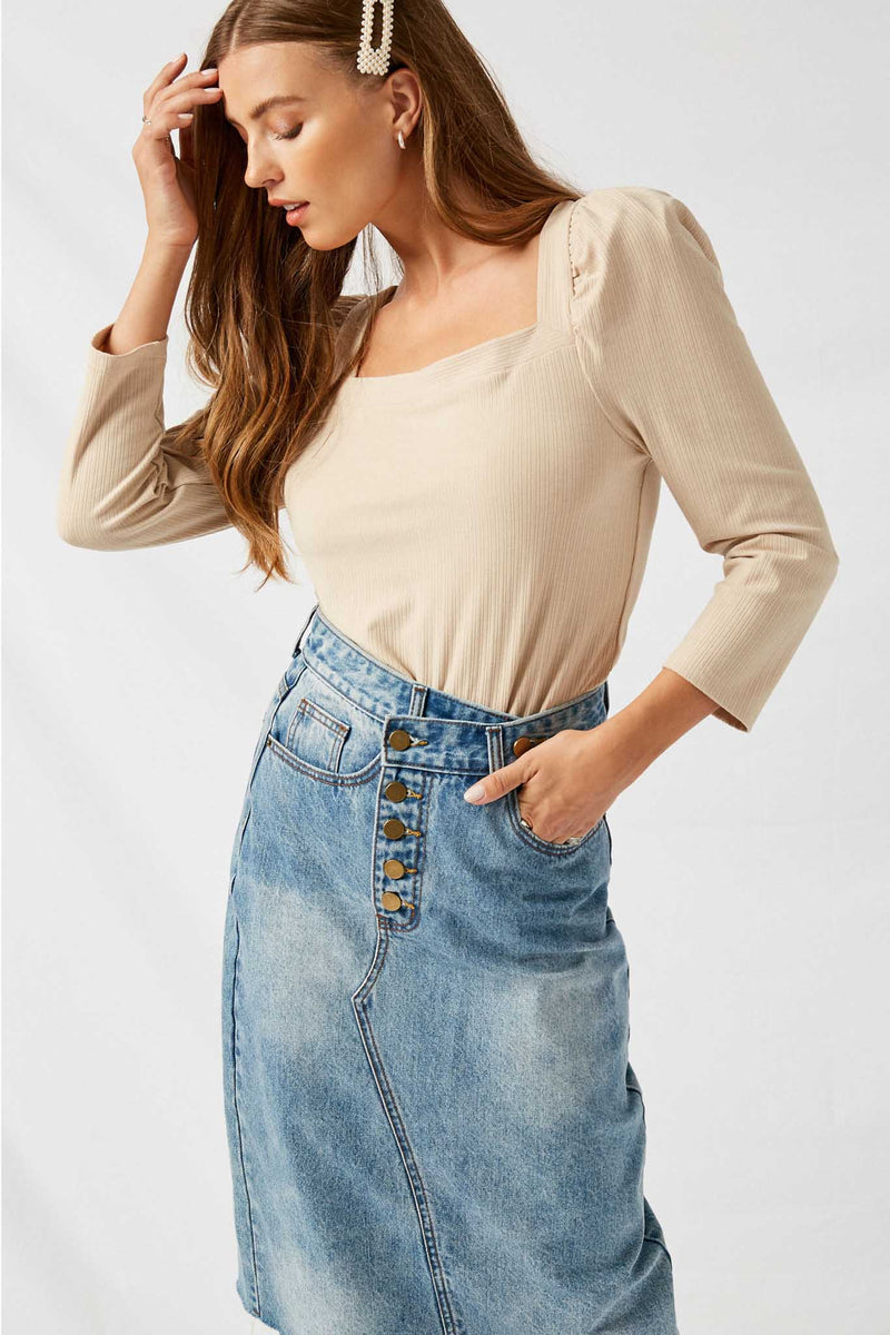 H9183 Tan Knit Puff Shoulder Top Front