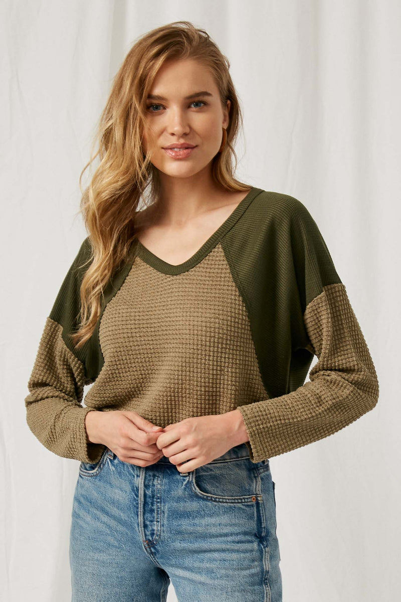 HY1337 Olive Womens Colorblock Waffle Knit Top Front