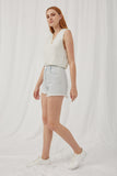 HY2559 Light_Denim Womens Distressed Frayed Detail Denim Shorts Pose