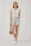 HY2559 Light_Denim Womens Distressed Frayed Detail Denim Shorts Full Body