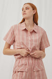 HY5963 Mauve Womens Textured Gingham Cropped Collared Button Up Shirt Front