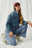 HY6241 Denim Womens Cargo Pocket Washed Denim Jacket Pose