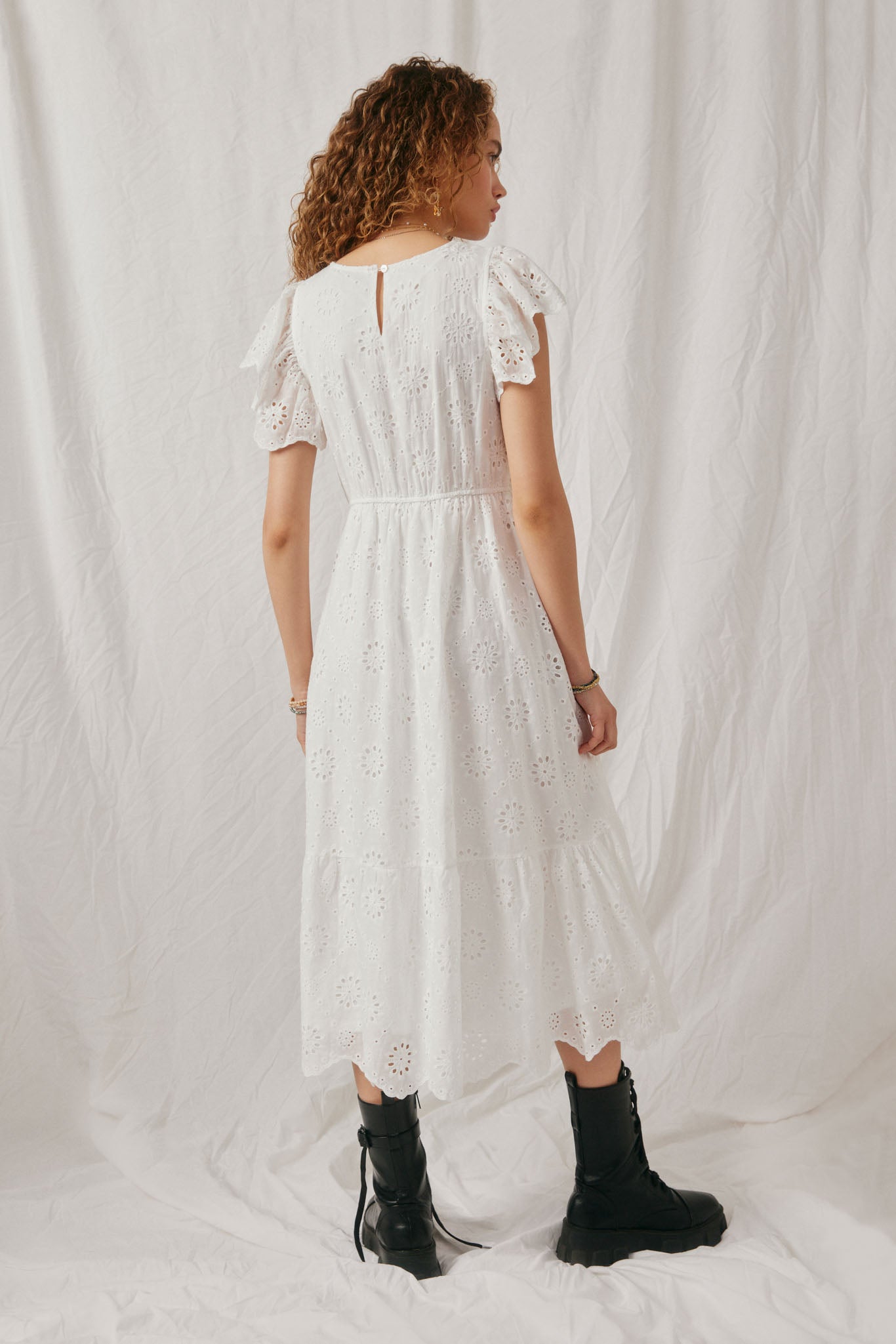 Women Scallop Hem Floral Crochet Eyelet Dress Women Scallop Hem Floral Crochet Eyelet Dress