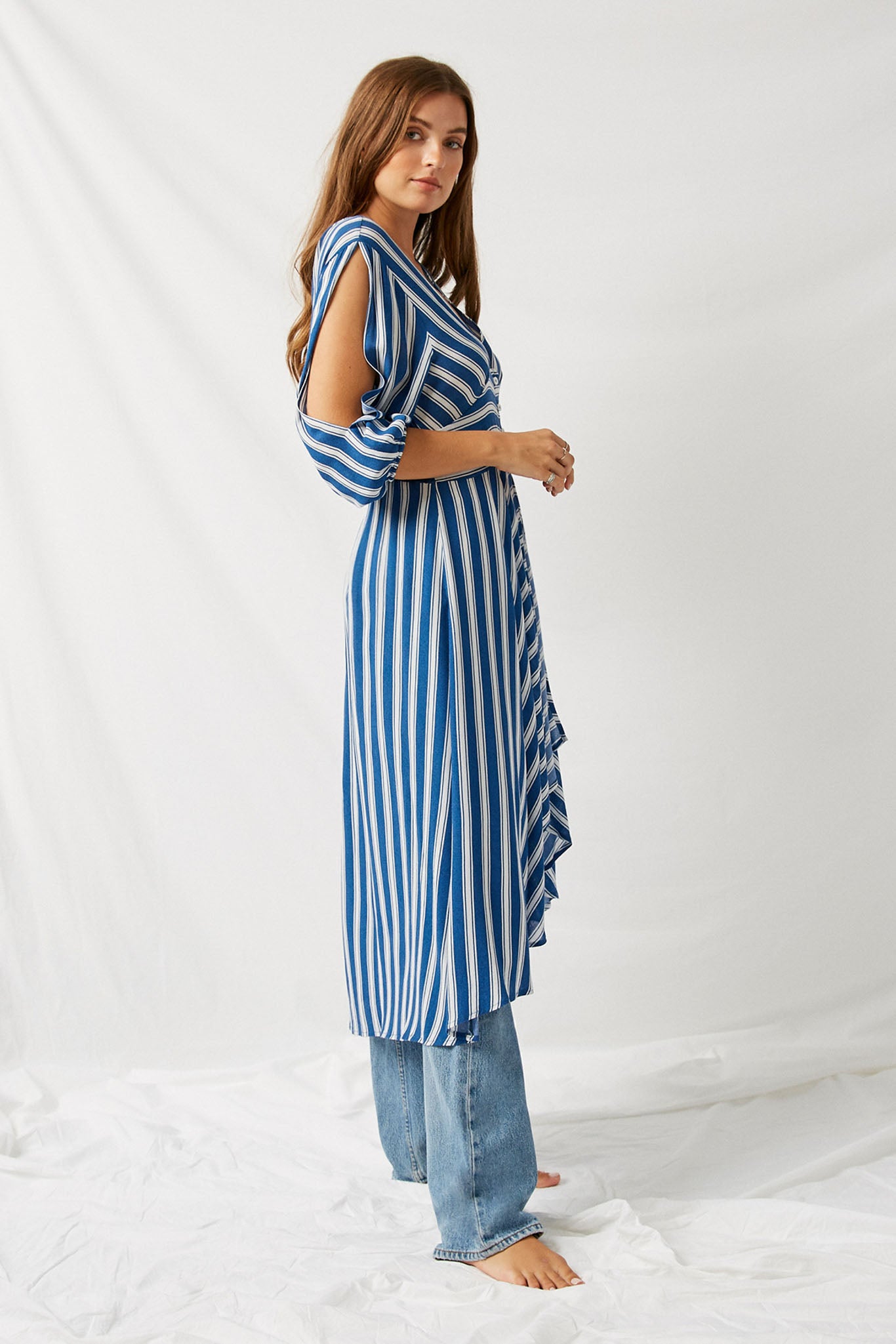 H6769 Denim Blue Striped High-Low Puff Sleeve Top Side