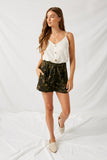 H9090 Camo Camo Belted Paperbag Shorts Full