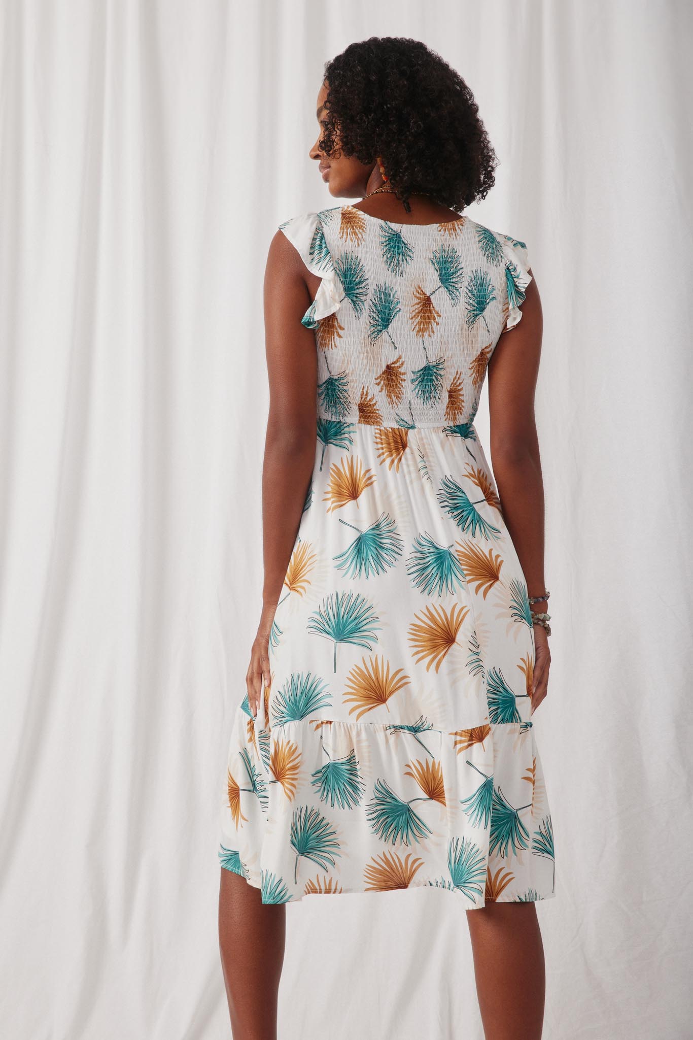 HN4673 Ivory Womens Tropical Botanical Smocked Ruffle Dress Back
