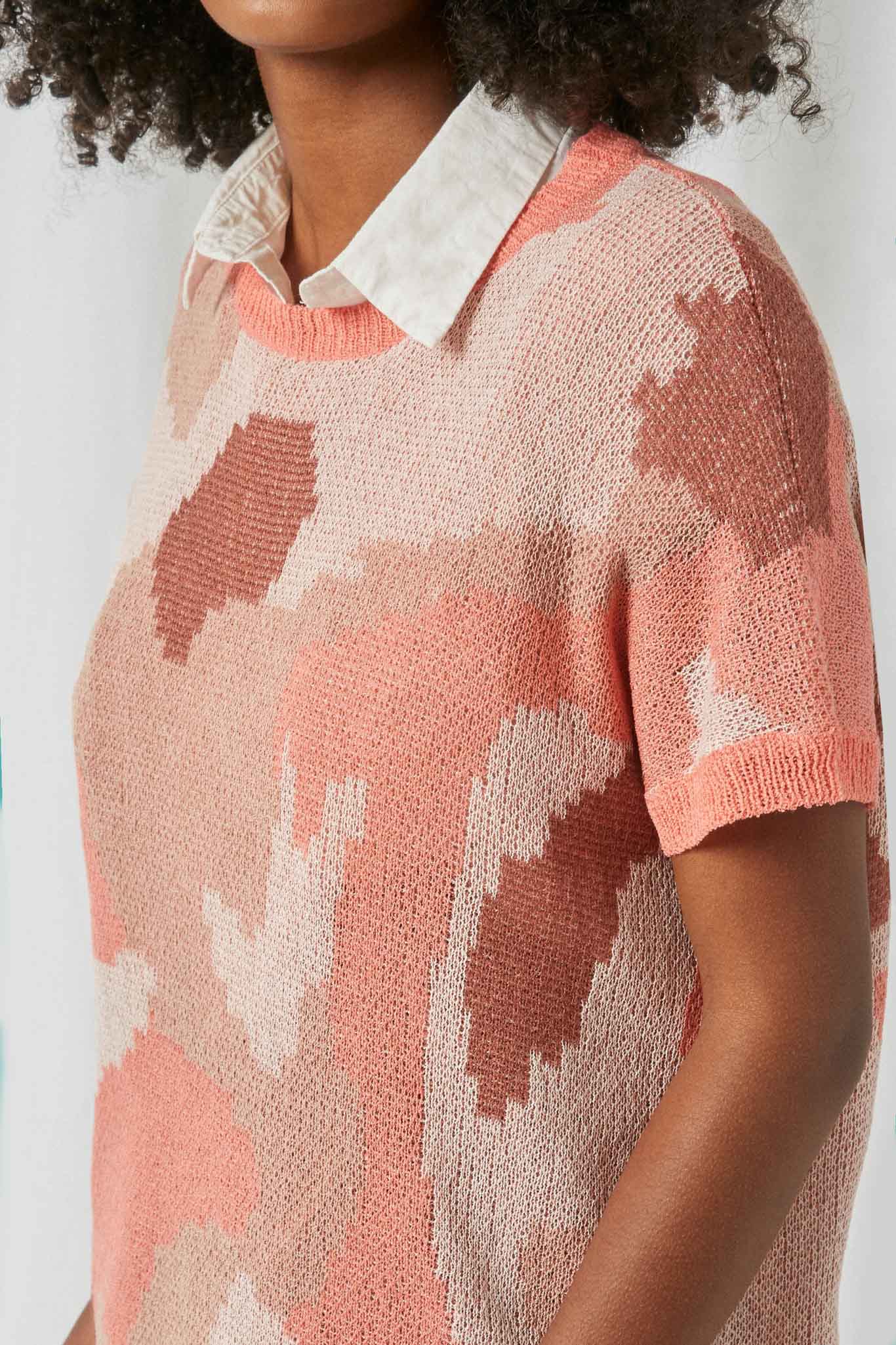 HY2449 Mauve Womens Summer Knit Camo Print Sweater Tank Detail