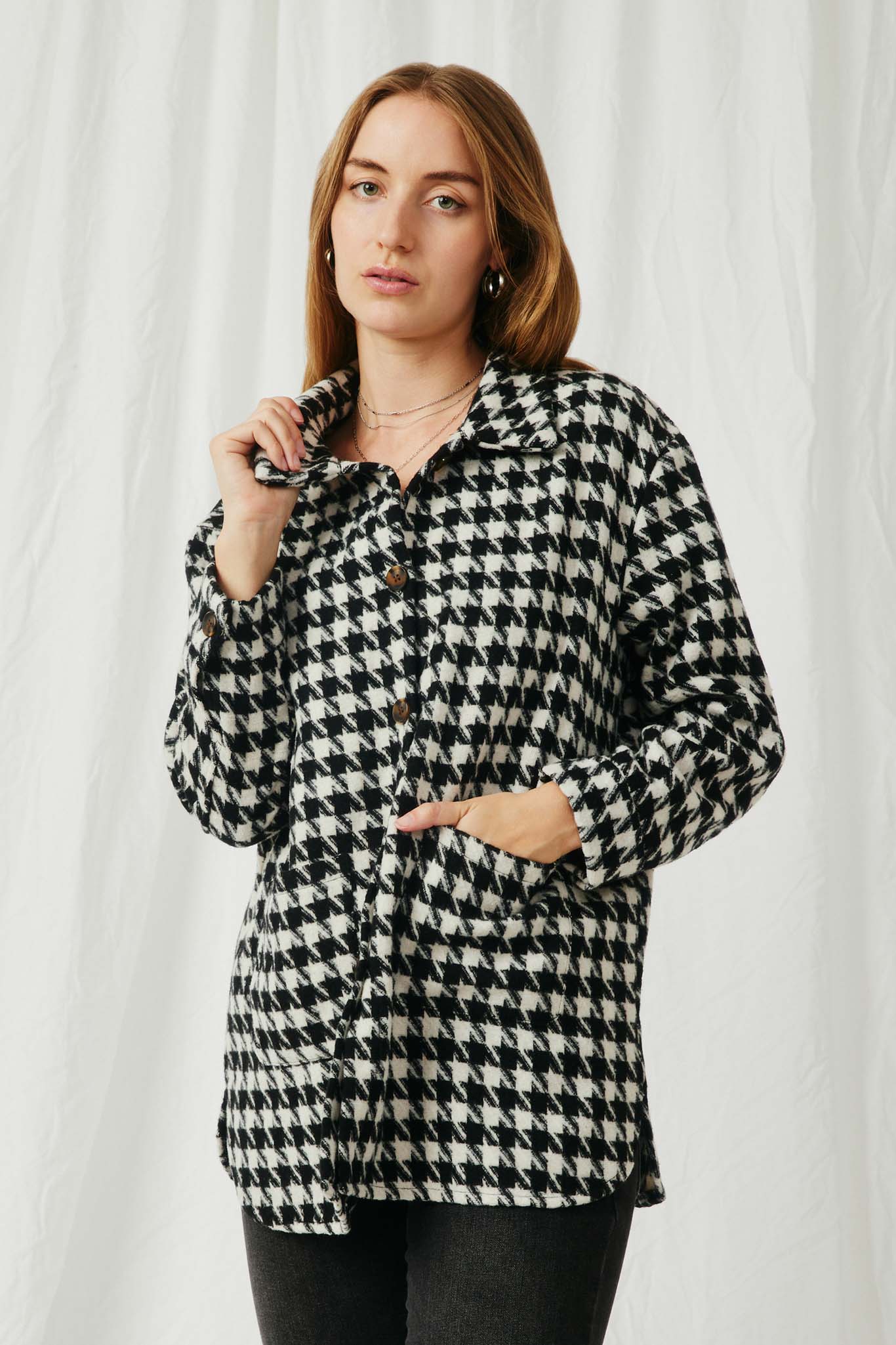HY6311 Black Womens Houndstooth Front Pocket Button Detail Coat Pose