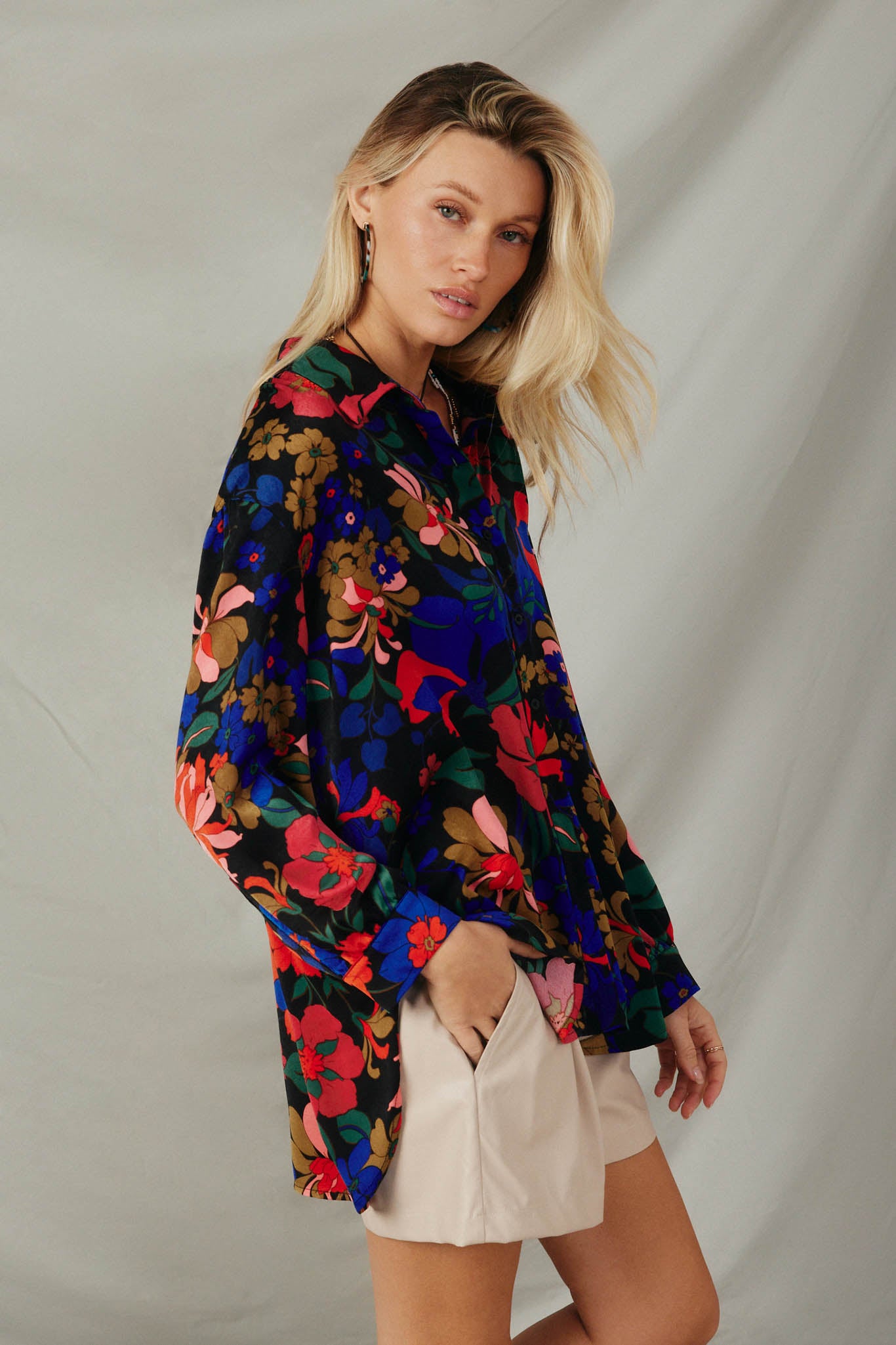 HY7735 Black Womens Retro Floral Satin Button Down Oversized Shirt Side